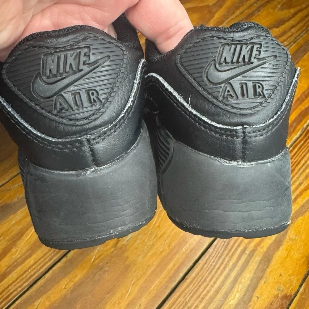 Nike Air Max 90 Triple‎ Black Size 13.5C